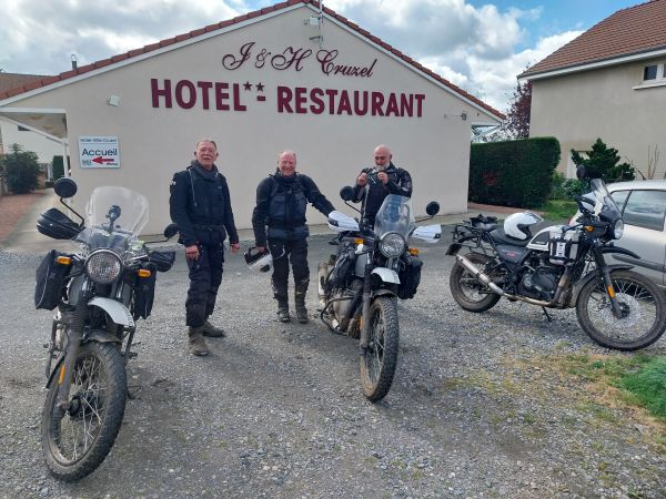 Les HYMALAYAN'S à la découverte des pistes du sud Cantal